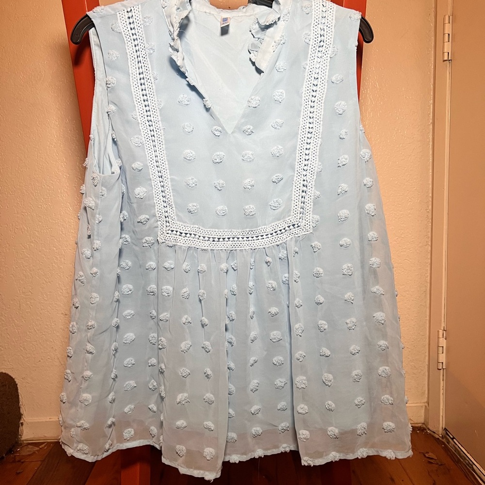 Light Blue Sleeveless Dress with Lace Detail
